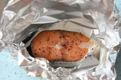 Make Spicy-papered salmon step 4