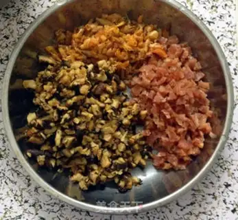 Make Fried radish step 1