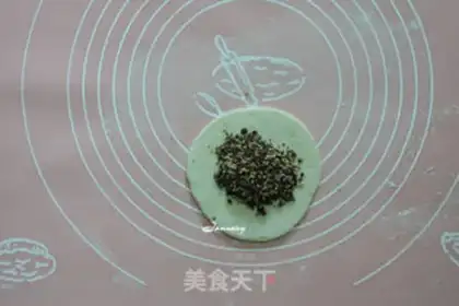 Make Sugar Triangle step 5