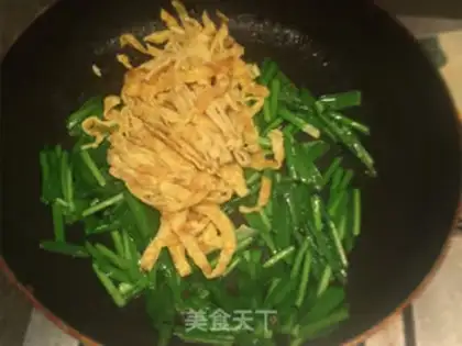 Make Scrambled eggs step 9
