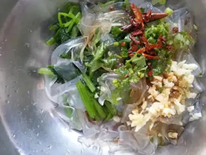 Make Pickle spinach step 6