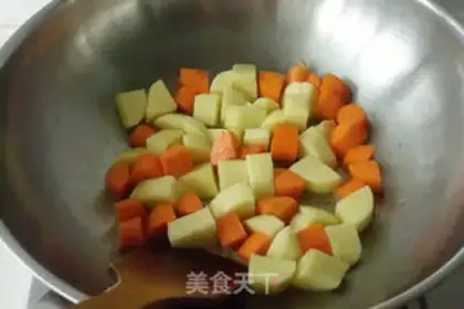 Make Curry pasta step 1