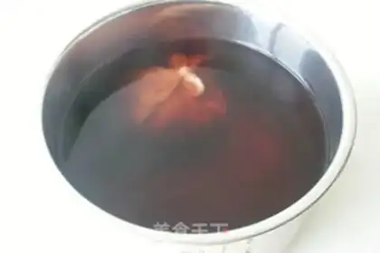 Make Sour plum soup step 1