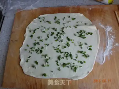 Make Onion onion tortilla step 4