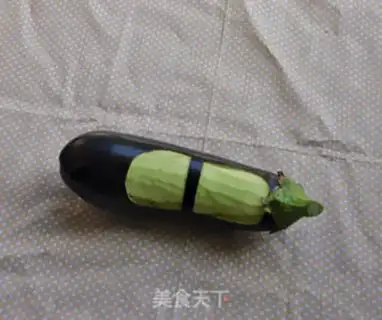 Make Sculpting eggplant embroidery shoes step 1