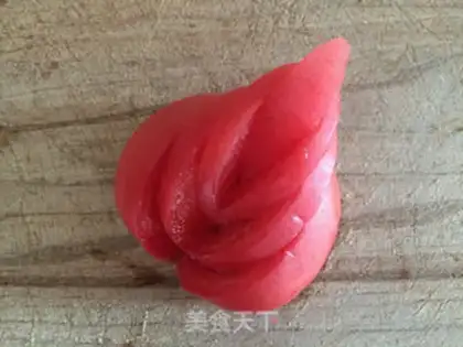Make Tomato swans step 5