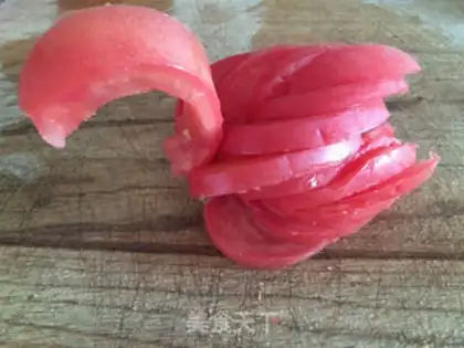 Make Tomato swans step 9
