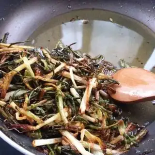 Make Onion noodles step 4