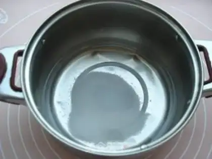 Make Pineapple jelly step 1
