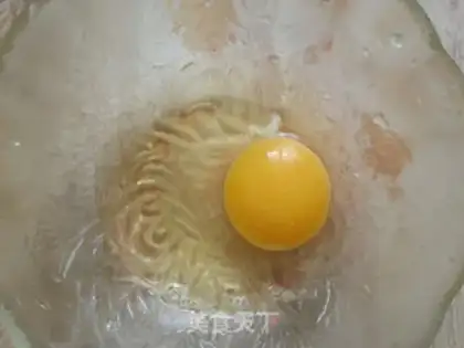 Make Squirt egg hair pie step 4