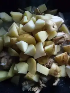 Make Potato stew chicken bones step 5