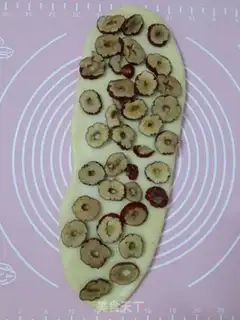 Make Red-tree toast step 8