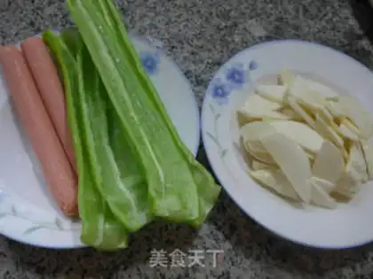 Make Pyramid ham intestines step 0