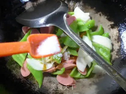 Make Pyramid ham intestines step 9