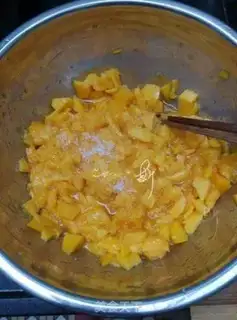 Make Homemade mango sauce step 1