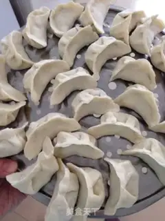 Make Three fresh dumplings step 9