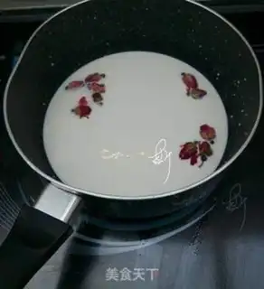Make Roses with skin step 1