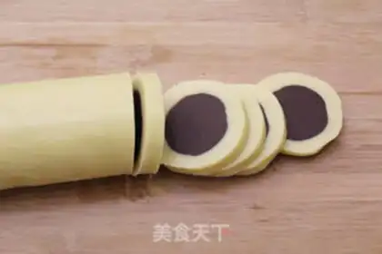 Make Toon lamb cookies step 12
