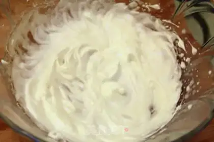 Make Toon lamb cookies step 15