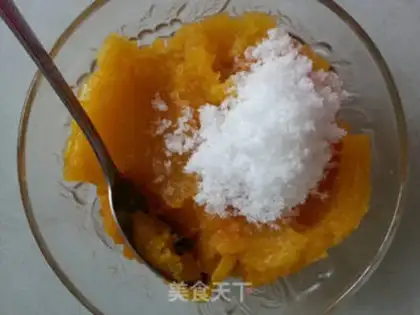 Make Pumpkin roll step 3