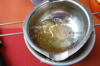 Make Strawberry Mangomus step 1