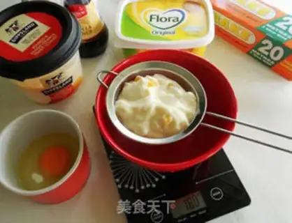 Make Mango yogurt tower step 1