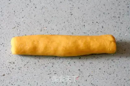 Make Sweet pineapple bun step 2