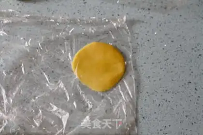 Make Sweet pineapple bun step 7
