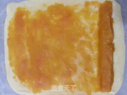 Make Pumpkin roll step 18
