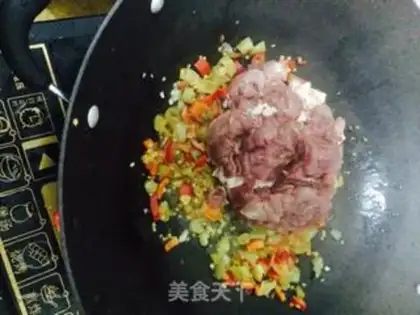 Make Pepper sauce noodles step 3