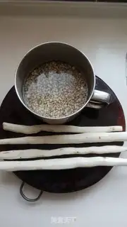 Make The broccoli potion soup step 1