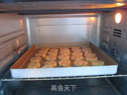 Make Rose cookies step 11