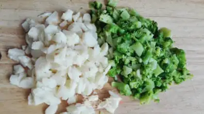 Make The broccoli potion soup step 4