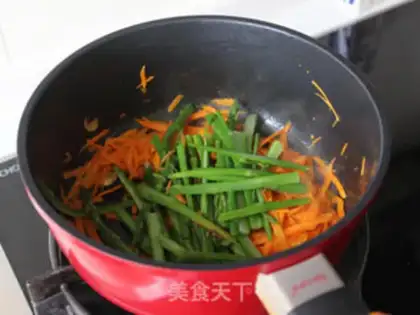 Make Vegetable cheese omelet step 8