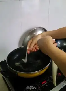 Make Tomato egg noodles step 10