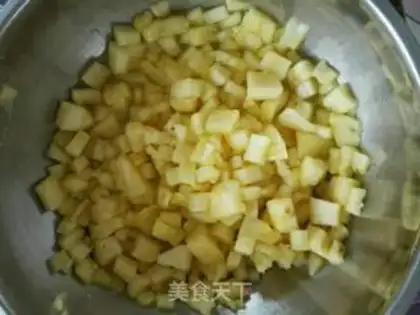 Make Pineapple pack step 1