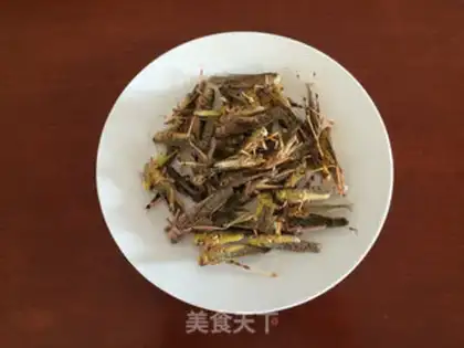 Make Fried insects step 0
