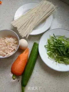Make Shrimp melon noodles step 0