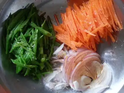 Make Carrot onion beans step 6