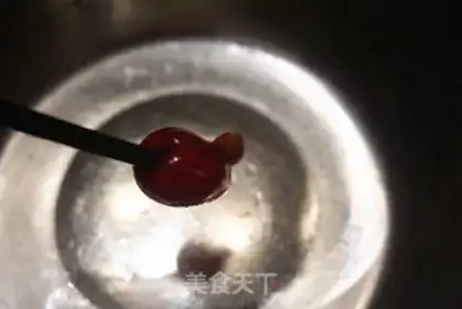 Make Homemade cherry sauce step 1