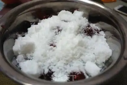 Make Homemade cherry sauce step 3
