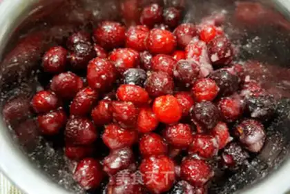 Make Homemade cherry sauce step 4