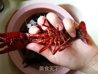 Make Spicy lobster step 0