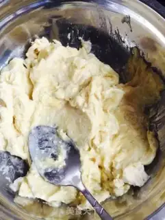 Make The durian cake step 8