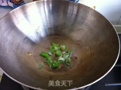Make Smelt egg soup step 1