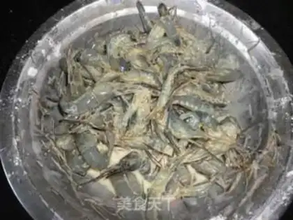 Make Fried shrimp step 1