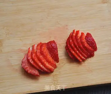 Make Strawberry Creative Palette step 3