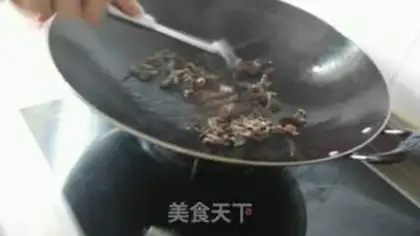 Make The duck is fried ginger step 4