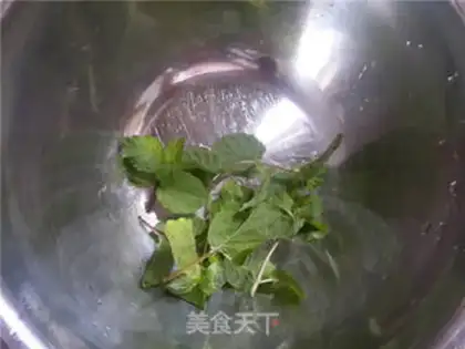 Make Mint lemon tea step 0