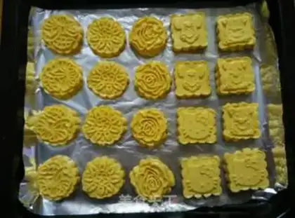 Make Pumpkin cake step 5